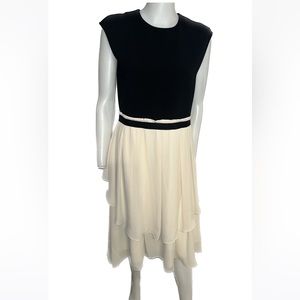 Gorgeous womens dress dress size M